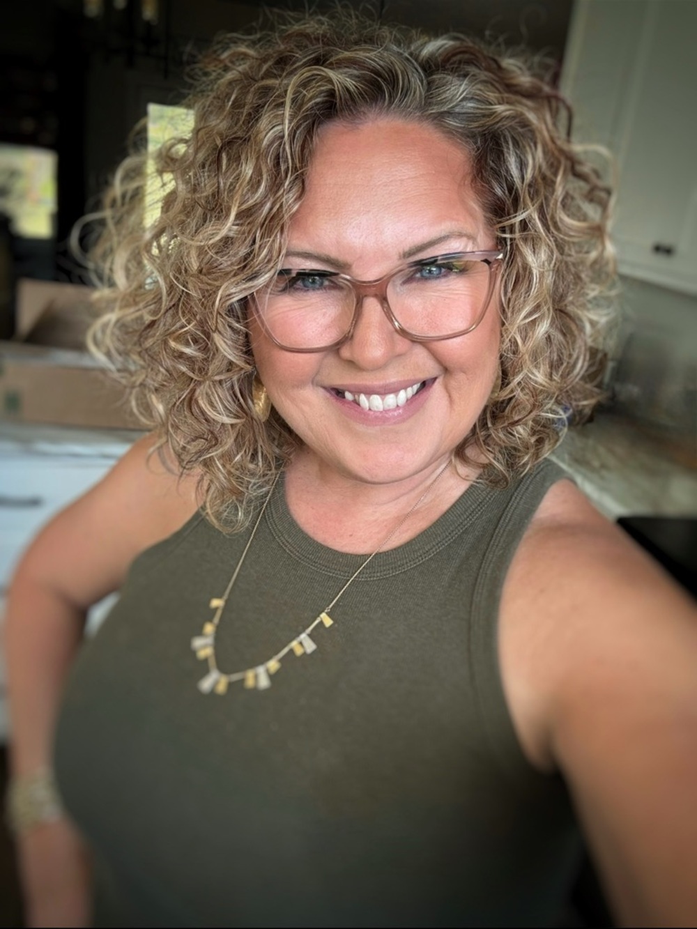 Meet your Posher, Shannon